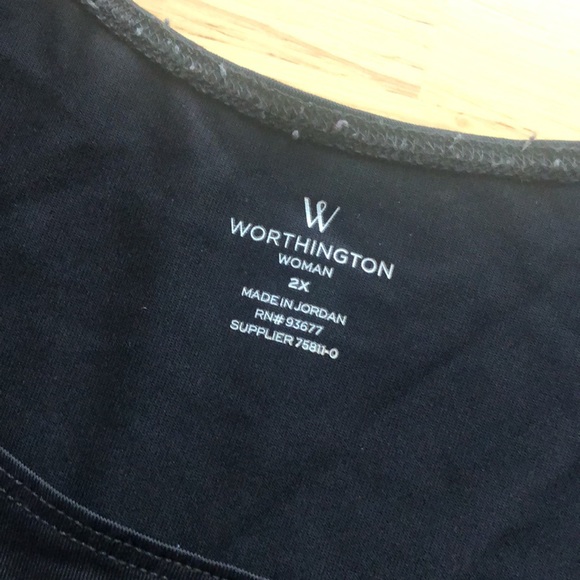 3 Woman’s Worthington Tank Tops - Picture 5 of 7